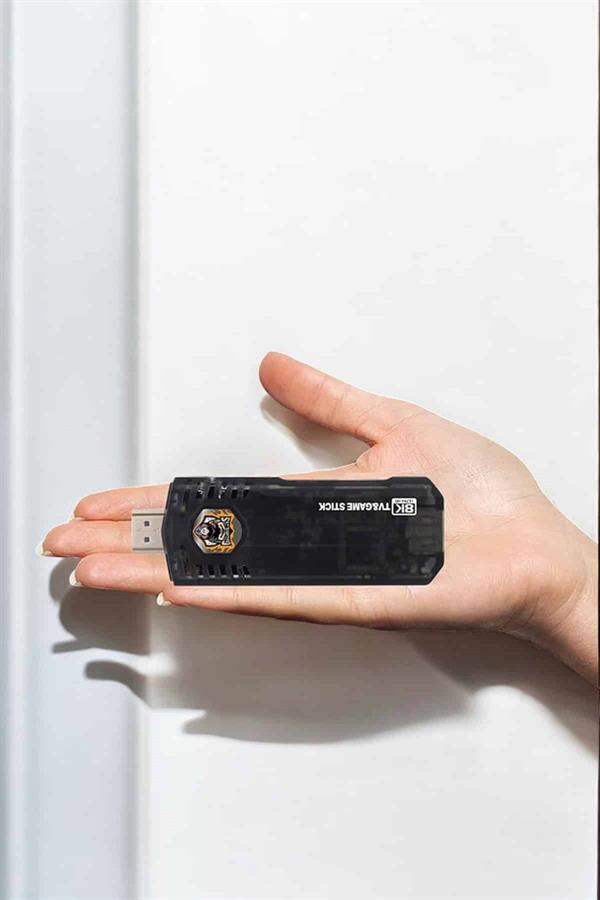 Compressed by jpeg-recompress