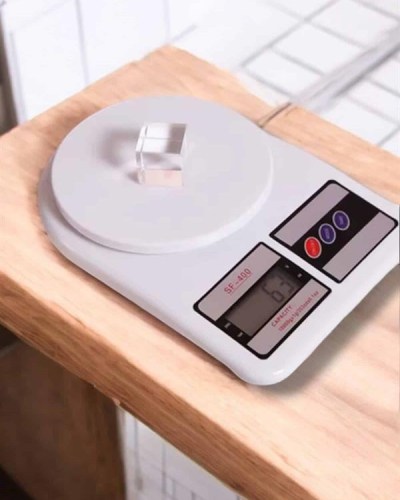 Kompakt Tasarım ve Tek Tuşla Sıfırlama Özelliğiyle Kullanımı Kolay Mutfak Tartısı