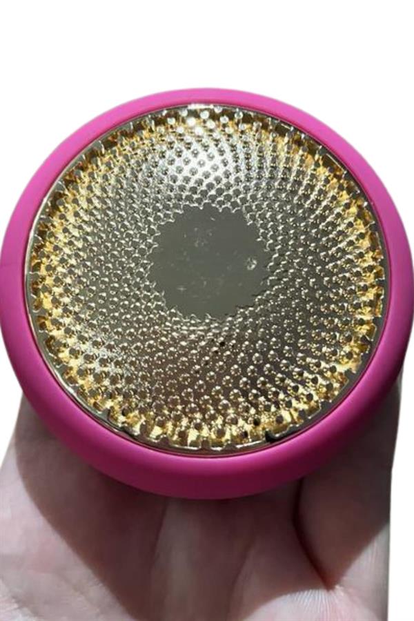 Compressed by jpeg-recompress