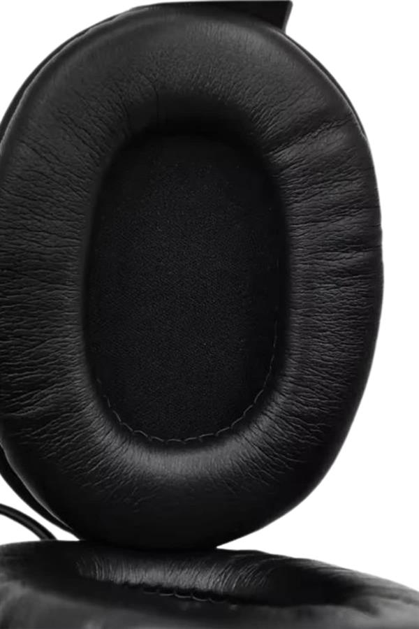 Compressed by jpeg-recompress