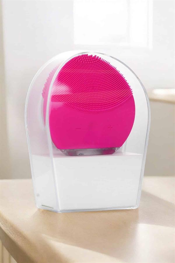 Compressed by jpeg-recompress