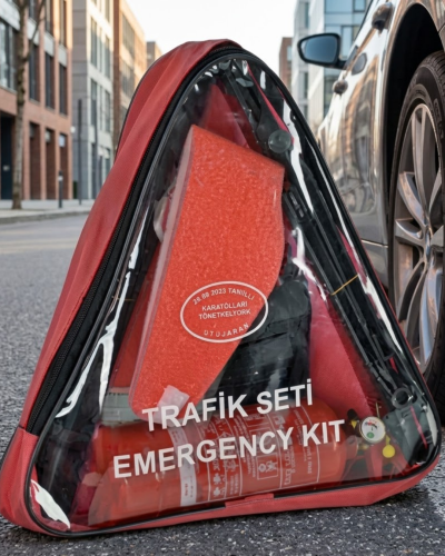 Acil Durum Trafik Seti Reflektör Yangın Tüpü ve İlk Yardım Çantalı